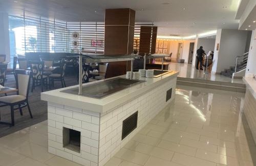 Quigney Beach Hotel | Kennaway Hotel