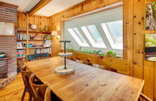 Lyman Casa | Kennebunk Pond Waterfront Lyman Home w/ Deck, Dock