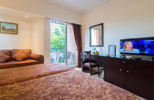 Hivernage Hotel | Kennedy Hospitality Resort
