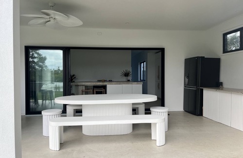 Tweed Heads West Casa | Kennedy house is new build on the tweed river. 5mins to beach. 7mins to airport