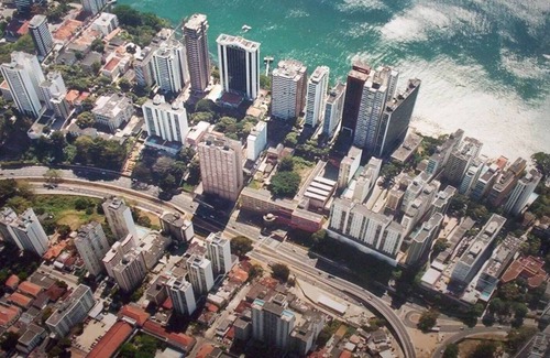 Vitoria Apartamento | Kenny Suite upscale neighborhood of Salvador