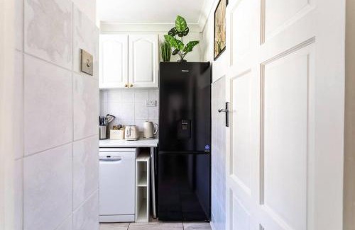 Hammersmith and Fulham Apartamento | Kensington Balcony condo for 6