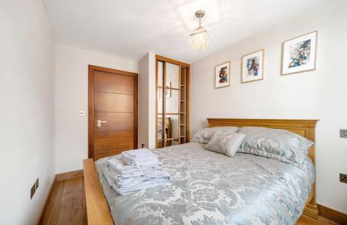 Abingdon Apartamento | Kensington Haven 3-Bed, 3-Bth Flat