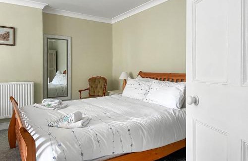Carmarthen Casa | Kent House