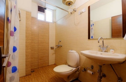 Kumarhatti Hotel | Kenwood Resort