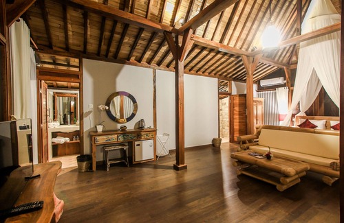 Keramas Cama Y Desayuno | Keramas Sacred River Village