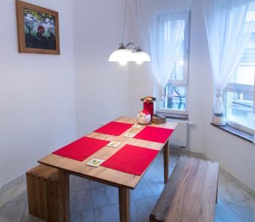 Pecs Apartamento | KeramikArt-Wohnung