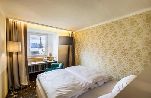 Gmunden Hotel | Keramikhotel Goldener Brunnen