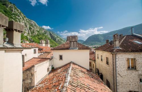 Kotor Old Town Hotel | Kerber-Graz 1860
