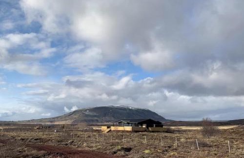 Selfoss Casa | Kerengi Cottage Modern Cozy Cabin Built Late 2024, Heart of Golden Circle Iceland