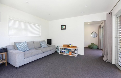 Lake Tarawera Casa | Kereru Rest - Quirky Two Bedroom Pod Style Lake House | Lake Tarawera