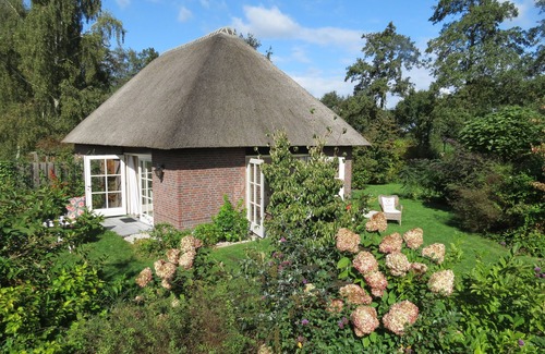 Municipality of Epe Cabaña | Kerkuyl, Rietgedekt Cottage