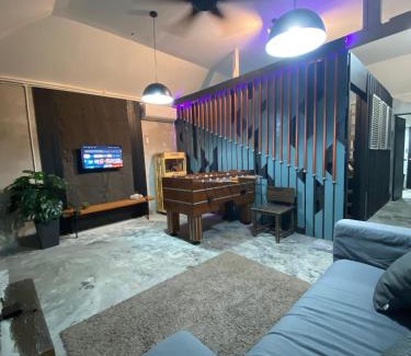 Hulu Selangor Casa | Kerlingfornia Pond View Homestay