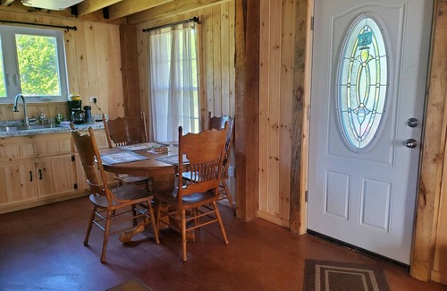Savona Cabina | Kermit’s Cabin in Finger Lakes Region