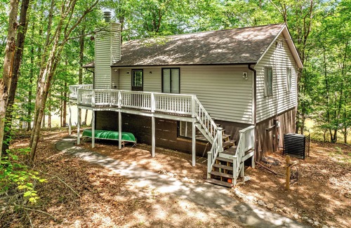 Merifield Acres Casa | Kerr Lake waterfront home w/dock, just off main channel, close to town!