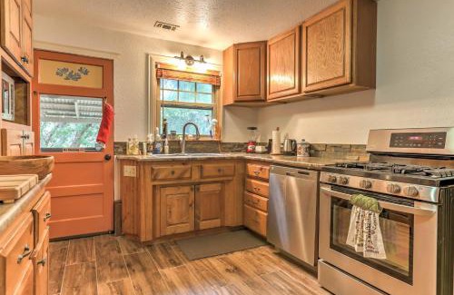 Mountain Home Casa | Kerrville Area Home with Outdoor Entertainment Space