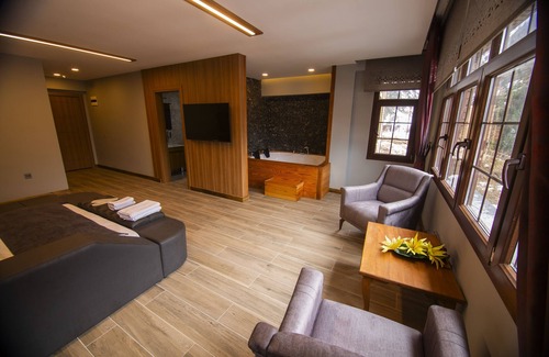 Ayder Yaylasi Cama Y Desayuno | Kervansaray Deluxe Hotel