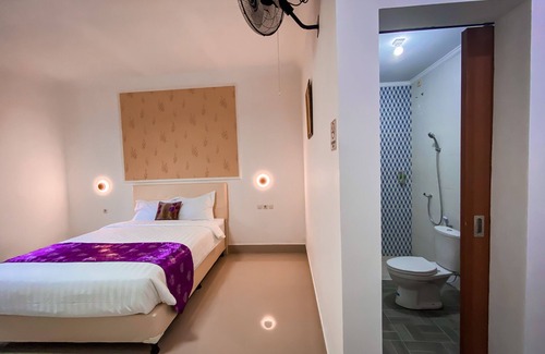 Sampalan Hotel | Kesari Glory Hotel