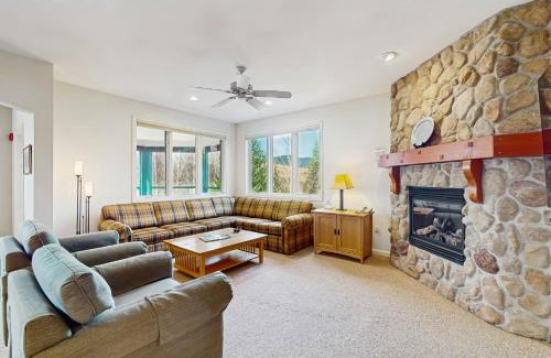 Jeffersonville Apartamento | Kestrels Unit #16