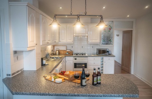 Keswick Apartamento | Keswick centre spacious and modern 3 bed apartment plus sofa bed
