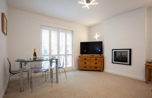 Keswick Apartamento | Keswick Ground floor apartment with parking
