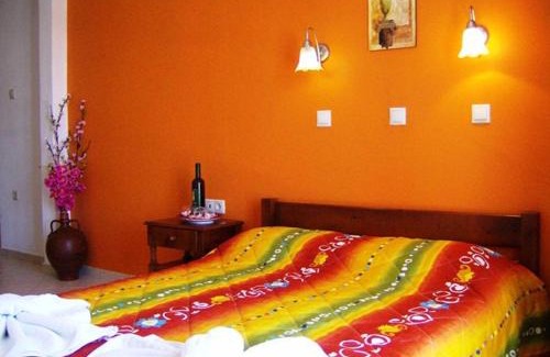 Plaka Hotel | Keti Kapri