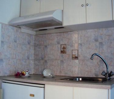 Plaka Hotel | Keti Kapri