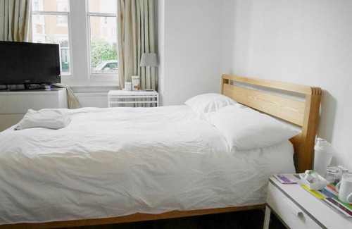 Kew Apartamento | Kew Studios and Rooms