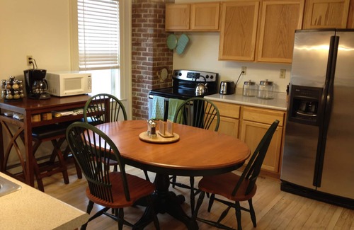 Ahmeek Apartamento | Alquiler de vacaciones en Keweenaw - Ideal para familias y grupos - tiene capacidad para 7