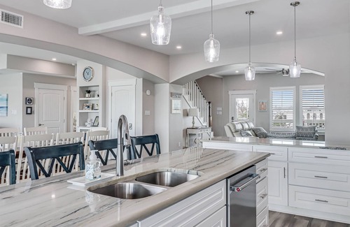 Key Allegro Casa | Key Allegro - Private Pool & Hot Tub - Elevator - Outdoor Kitchen - Icemaker