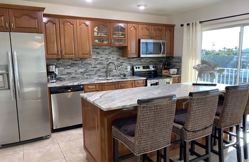Key Colony Beach Casa | KEY COLONY BEACH Island Paradise! 80FT DOCK. 331