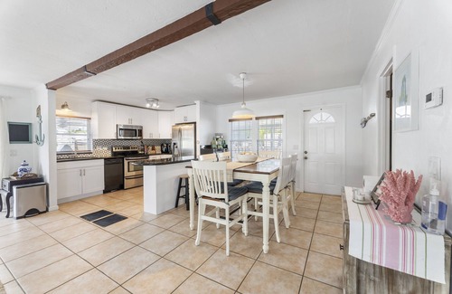 Cross Key Waterways Casa | Key Largo beach cottage