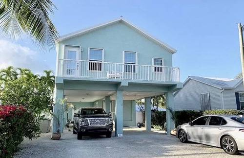 Twin Lakes Casa | Key Largo large 4/3 Waterfront home access to the Bay