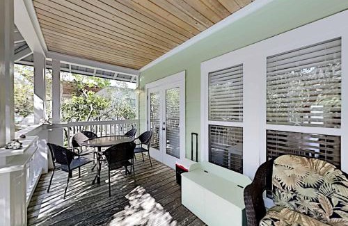 Seacrest Casa | Key Lime Cottage