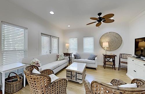 Seacrest Casa | Key Lime Cottage