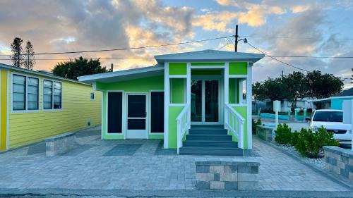 Southgate Casa | Key Lime Tiny Home New&Cozy