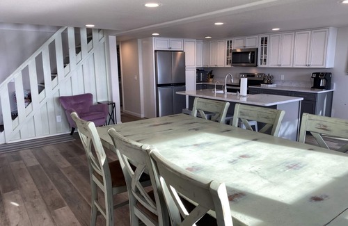 Moorcroft Cabina | Keyhole cabin, lake access w/ public dock , ice fishing in winter months.