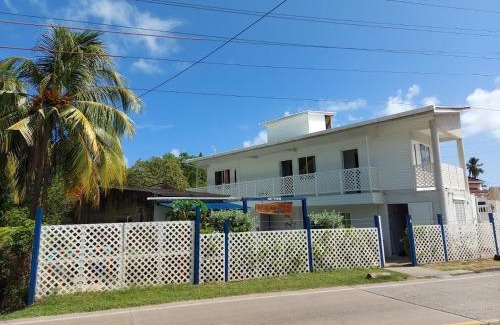 La Loma Hotel | Keylee's Lodging