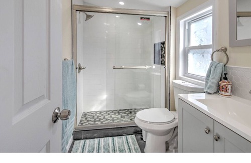 Cliffwood Casa | Keyport! Entire Modern Home, pet friendly.