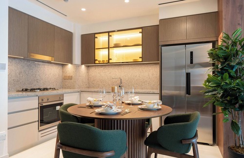Dubai Marina Apartamento | KeyRock - Palm View Luxury Stay in GB