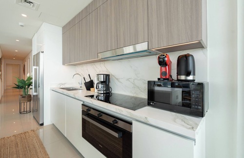 Dubai Marina Apartamento | KeyRock - Sea View Beachfront Penthouse