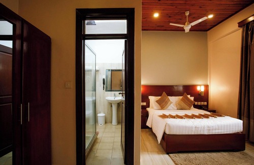 Moshi Hotel | Keys Hotel