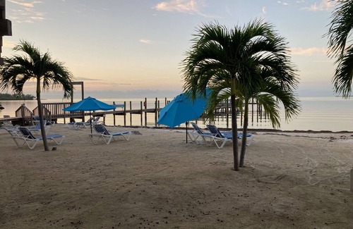Islamorada Villa | Keys Villa--Islamorada private beach!