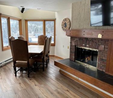 Lakeside Village Casa | Keystone Lakeside Condo