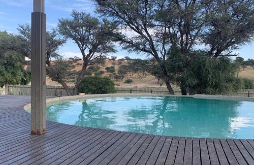 Van Zylsrus Casa | Kgalagadi Guesthouse