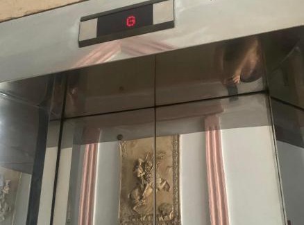 District 1 Hotel | Khách Sạn Ánh Nguyệt 1