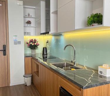 Hoang Hoa Apartamento | Khách sạn IBIZA Hải Tiến - Căn hộ IB15A06 Premier Ocean