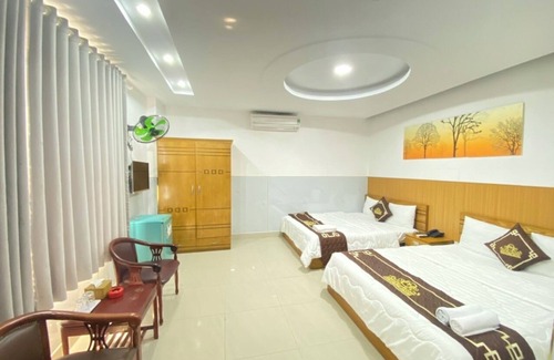Tan Phu District Hotel | KHACH SAN PHU HUNG