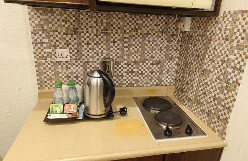 Al Jubail Hotel | Khalifa Tower Hotel Apartments