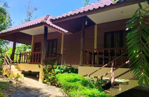 Khlong Sok Cabina | Khao Sok River & Jungle Bungalow